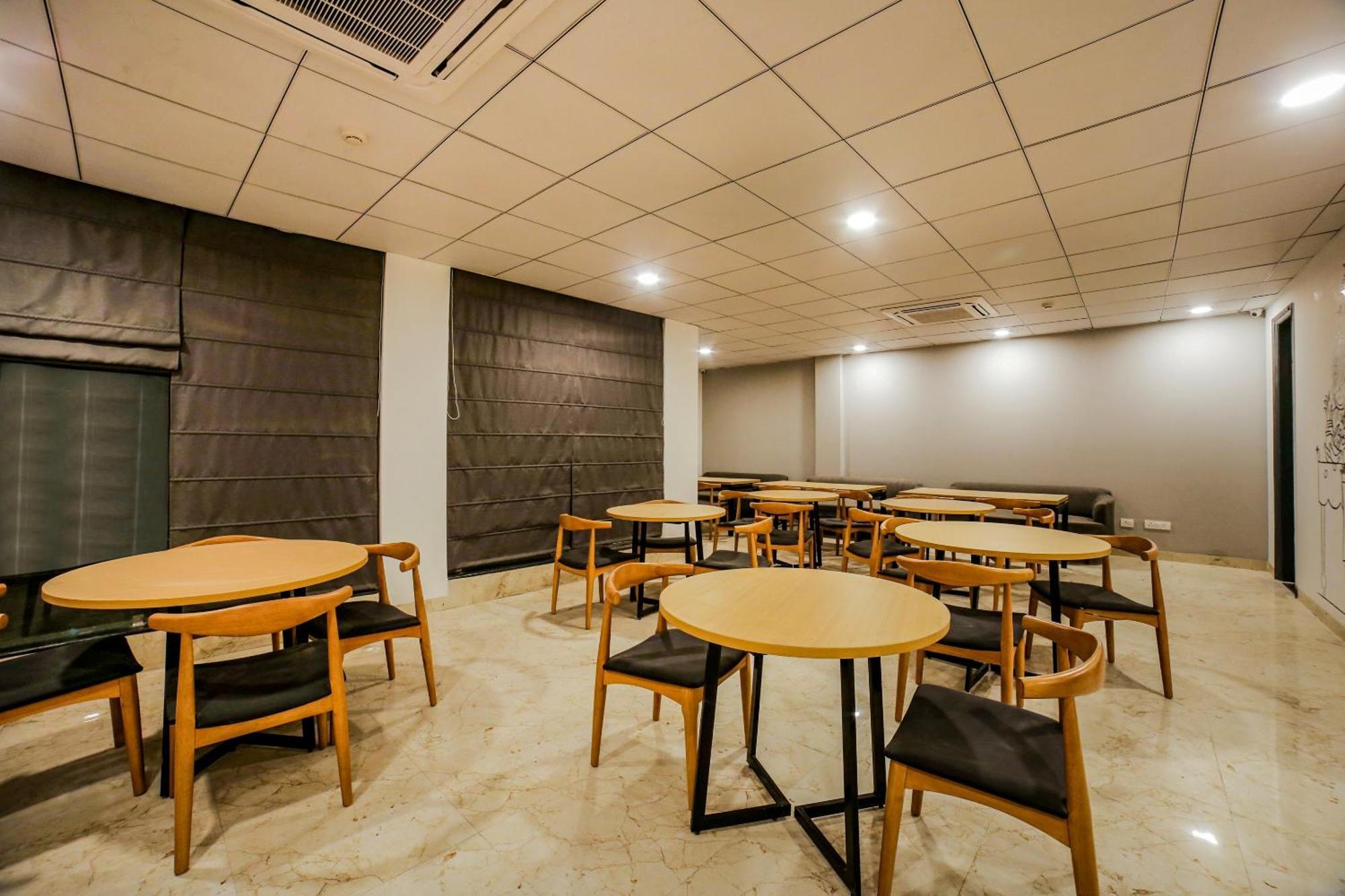 Hotel O Star Key Gurgaon Exterior photo